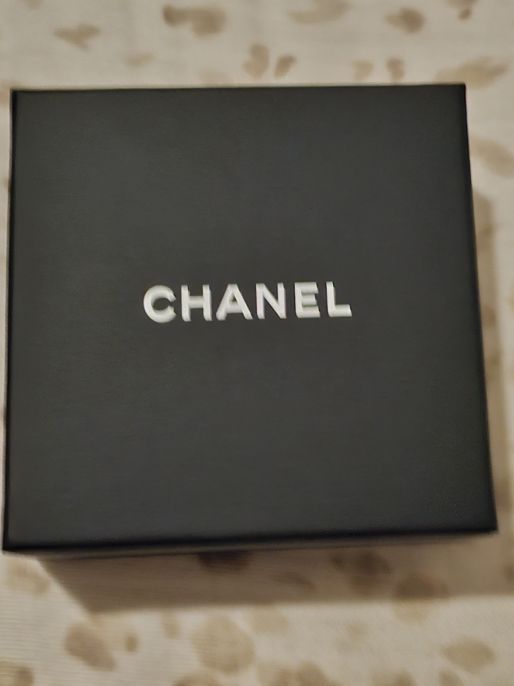 CHANEL Silver CC Logo Chain Drop Earrings - Silver - Picture 5 of 5